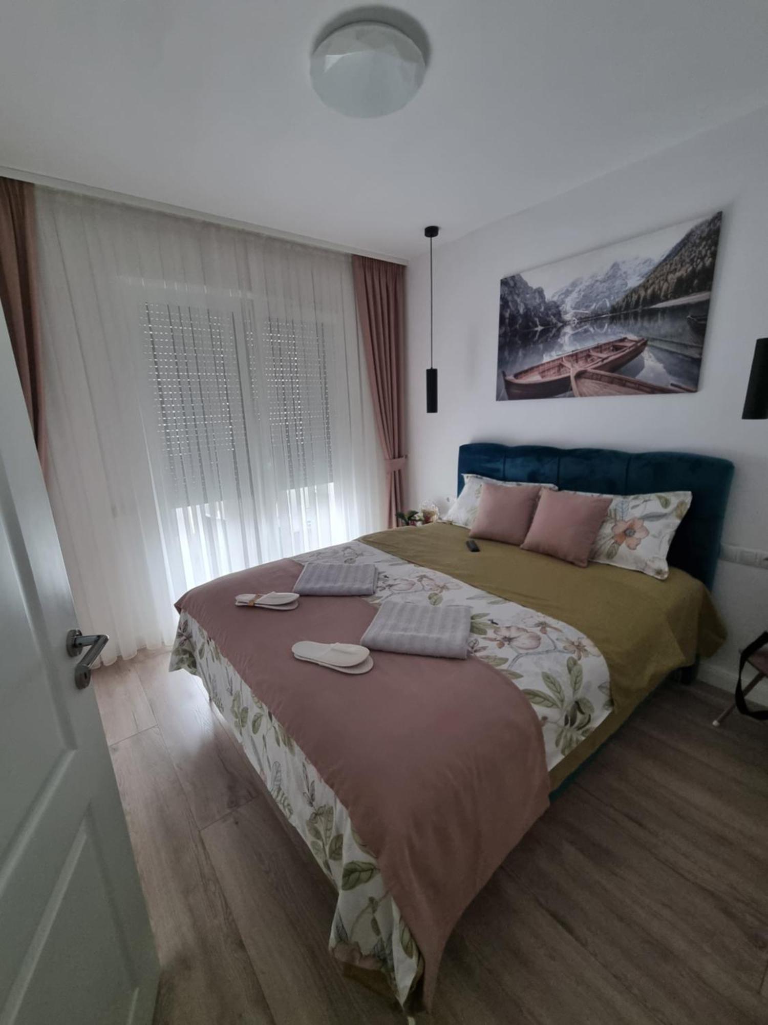 Roxana Residence Oradea Exterior photo